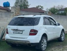 Mercedes-Benz ML