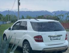 Mercedes-Benz ML