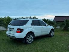 Mercedes-Benz ML