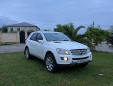 Mercedes-Benz ML