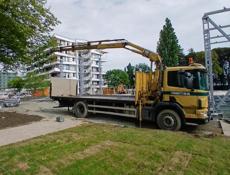 Манипулятор перевозка грузов 