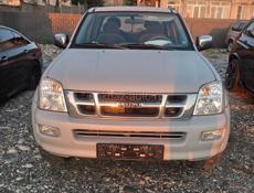 Isuzu Trooper
