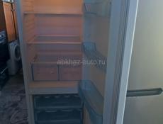 Холодильник рабочий