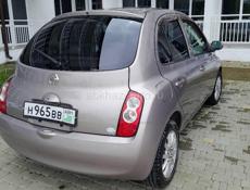 Nissan March