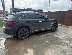 Infiniti FX