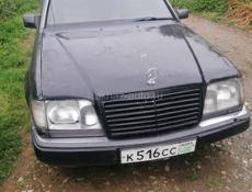 Mercedes-Benz 124