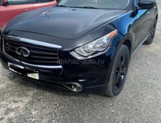Infiniti FX