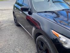Infiniti FX