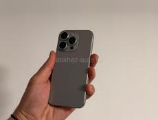 iPhone 15 pro 128 g 🔋87%