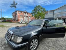 Mercedes-Benz 124