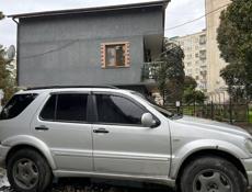 Mercedes-Benz ML