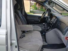 Hyundai H1