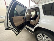 Toyota Sequoia