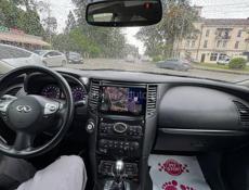 Infiniti FX