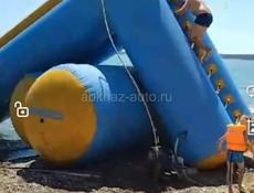 Надувной горке 