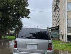 Mercedes-Benz ML