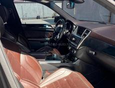 Mercedes-Benz ML