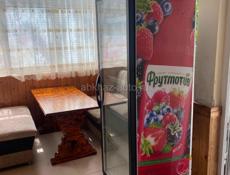 Витринный холодильник