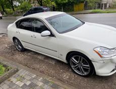 Nissan fuga