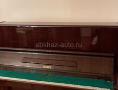 Продаю пианино Petrof 