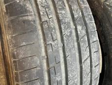 R18 225/45 