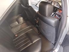 Mercedes-Benz 124