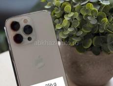 iPhone. В наличии