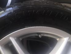 диск с шинами R 21.295/35/  и R18.255/55.