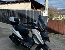 Скутер Jilang Q-max