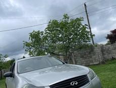 Nissan fuga