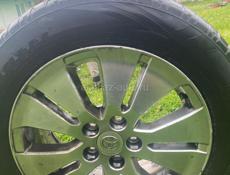 Диски на альфард 225 60 r17 две шины хорошие две желательно менять 