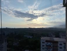 Продам двухкомнатную военную квартиру с видом на море и горы 