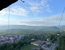 Продам двухкомнатную военную квартиру с видом на море и горы 