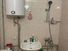 Сдается 1 к КВ ,центр,,рынок ,до ноября ,цена 40 т.р в месяц