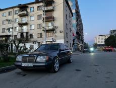Mercedes-Benz 124