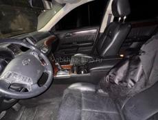 Infiniti M35