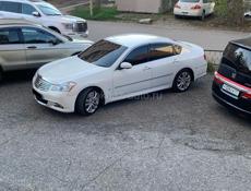 Nissan fuga