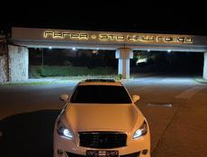 Nissan fuga