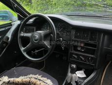 Audi 80