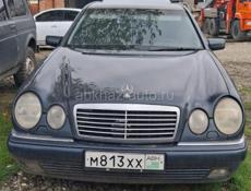 Mercedes-Benz E-Класс