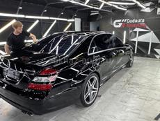 Mercedes-Benz S-Класс