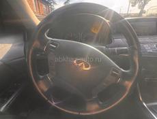 Infiniti M35