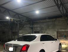 Toyota Majesta