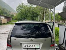 Mitsubishi Grandis