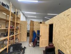 Новый Район. Сдам большое помещение на длительный срок