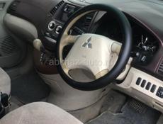Mitsubishi Grandis