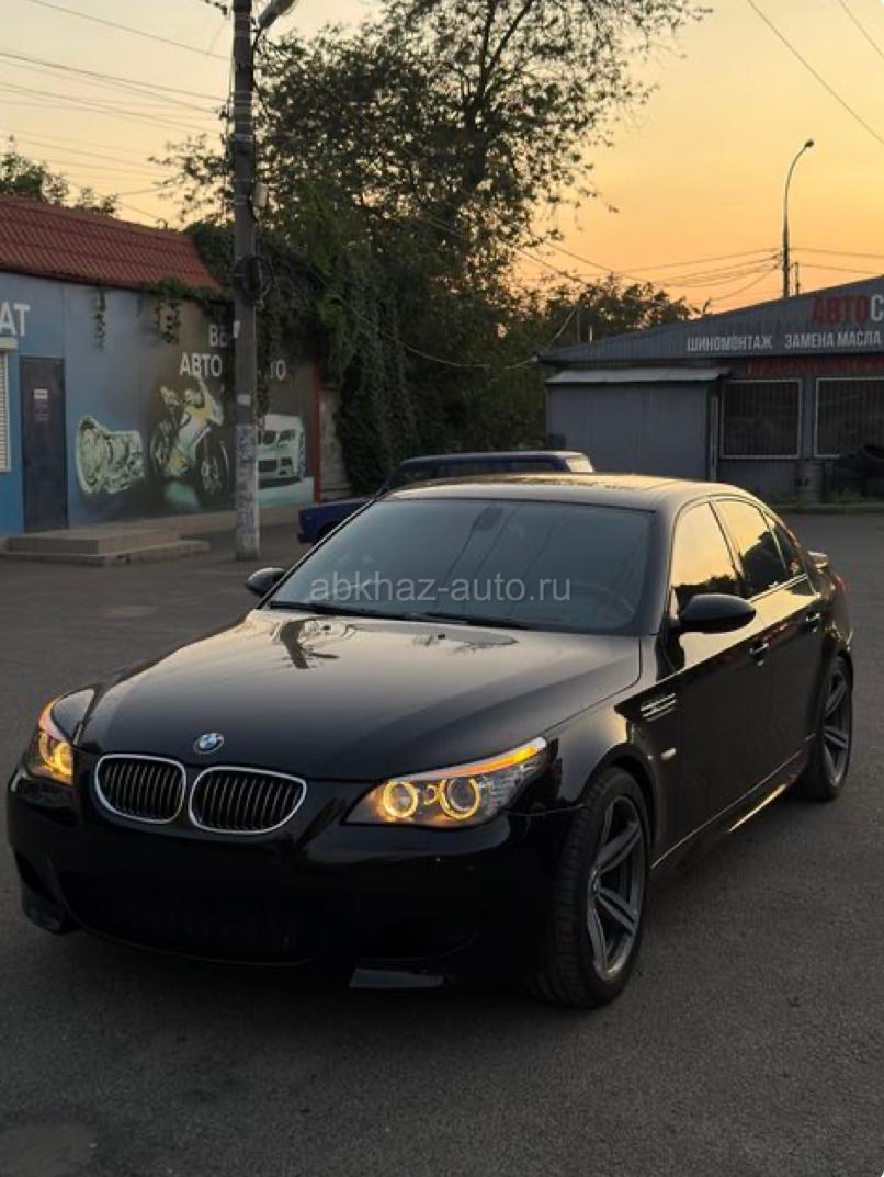 Ищем работу,нас 2! Нам по 17 лет!! Писать WhatsApp 7707186