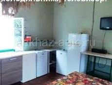 Продается в Абхазии, 100 м от моря гостевой дом