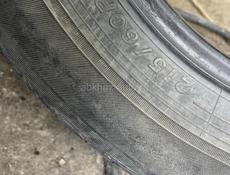 R16 215/60 
