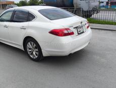 Nissan fuga